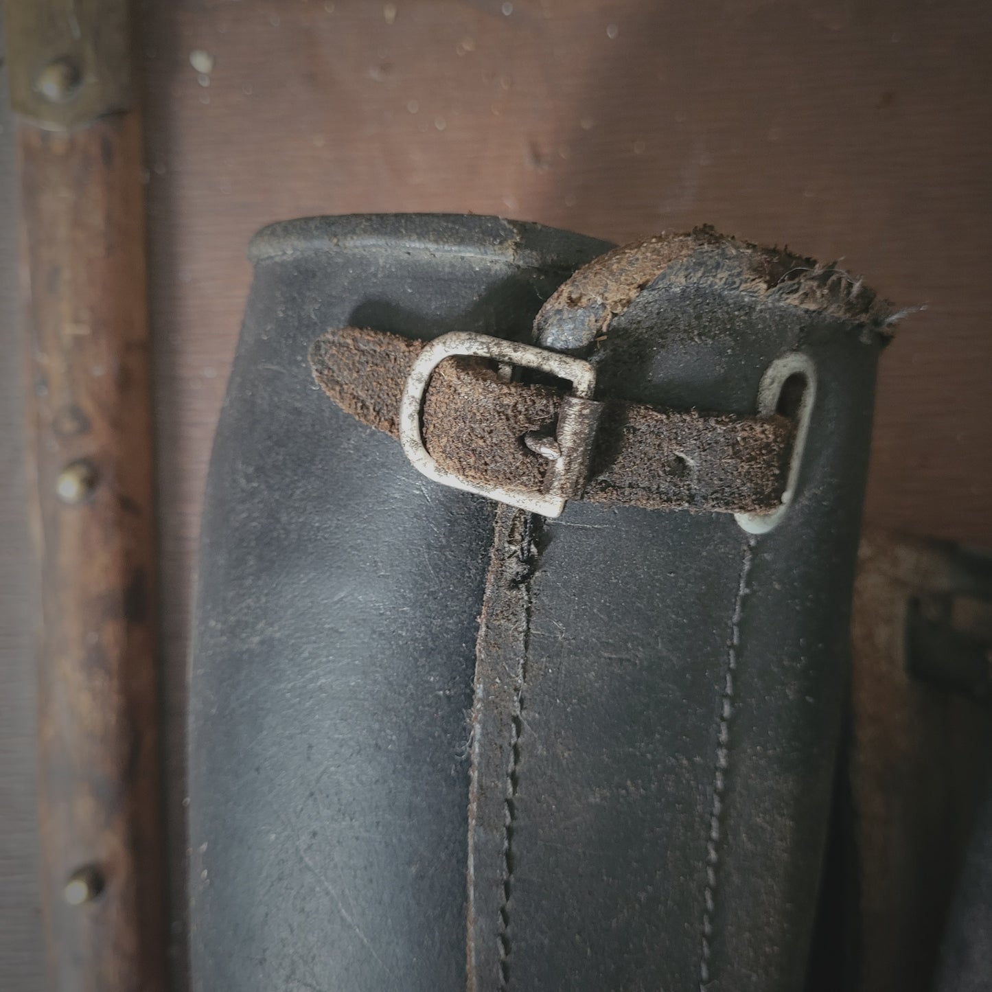 Leather 40's gaiters leggings / Guêtres, jambières cuir années 40