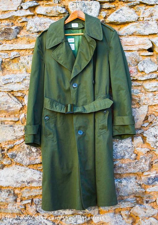 Rare Vintage Korea era US Army overcoat with liner MINT.